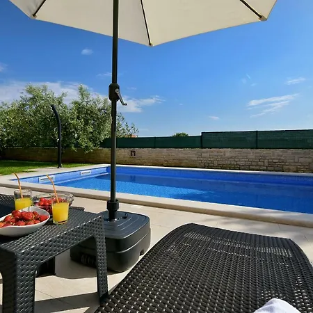 Holiday home House Vedran 1125 Galizana