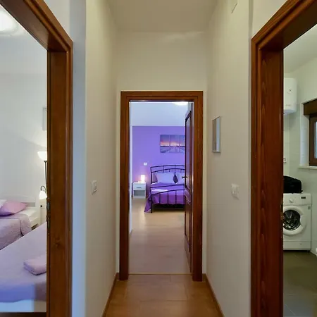 House Vedran 1125