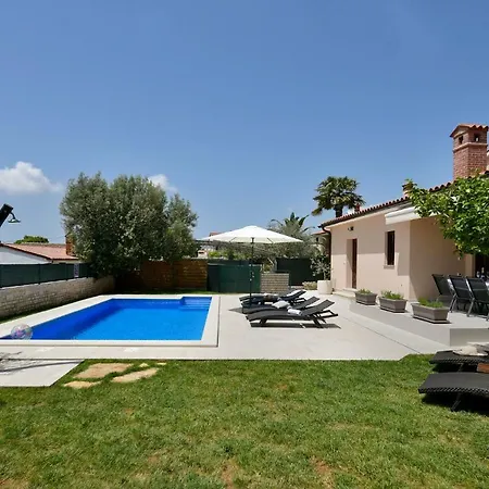 House Vedran 1125 *