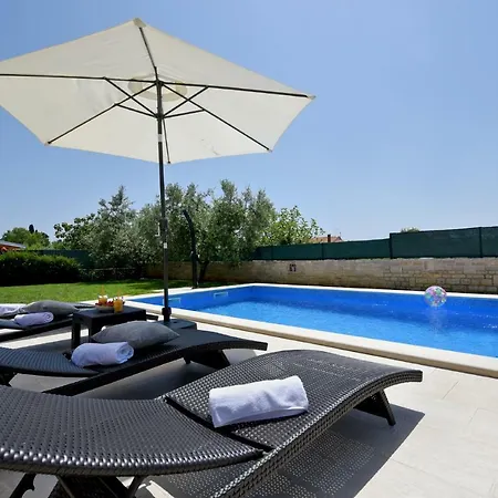 House Vedran 1125 Tatil Evi Galižana