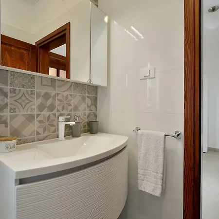 בית נופש House Vedran 1125 Galižana