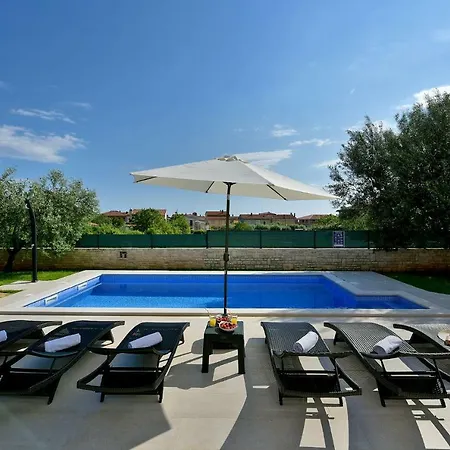 House Vedran 1125 *