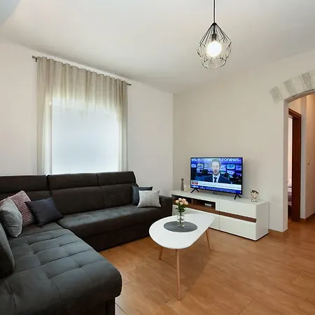 Vakantiehuis House Vedran 1125