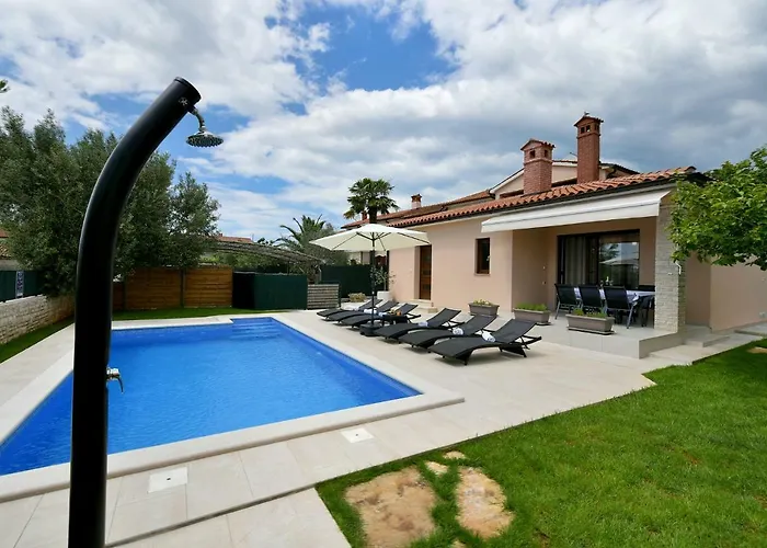 House Vedran 1125 Galizana