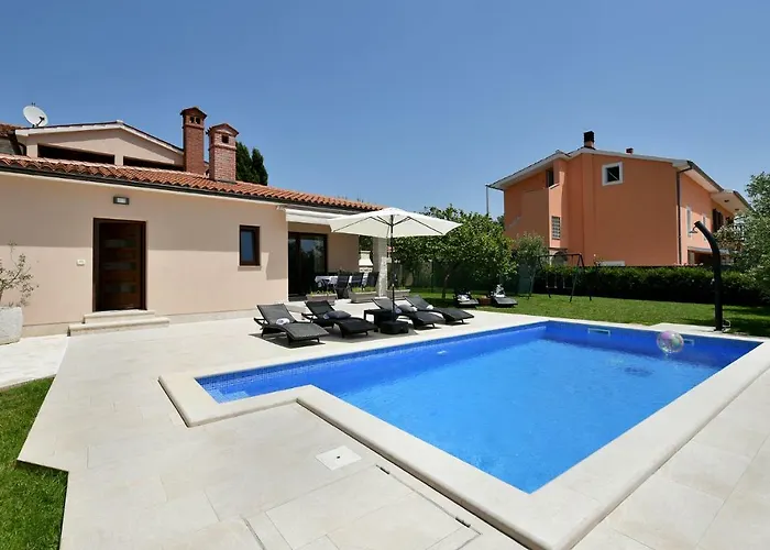 House Vedran 1125 *